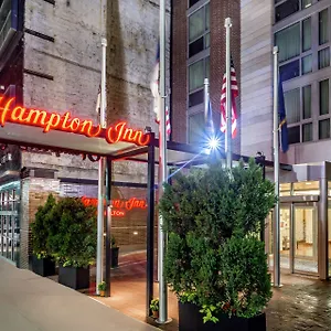 מלון Hampton Manhattan Grand ניו יורק