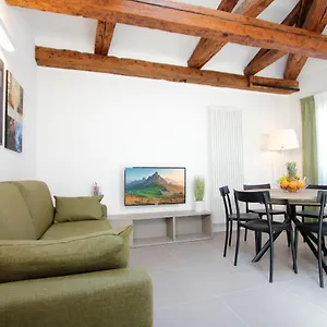 https://residence-degli-artisti.hotelinveneto.com