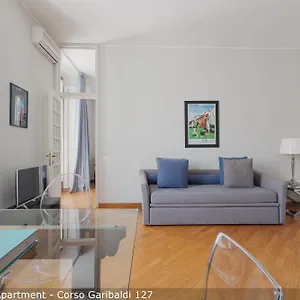 Appartamento Brera In Garibaldi, Milano