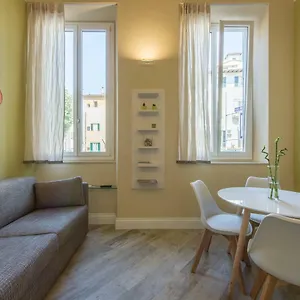 https://cosy-fiesolana.it-tuscanyhotel.com