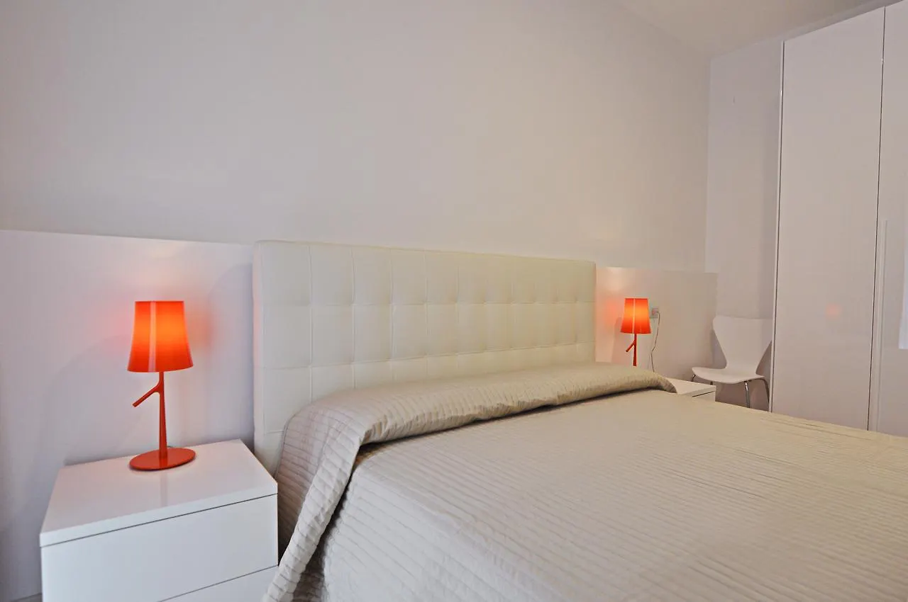 Bb Hotels Aparthotel Visconti Milánó 2*,